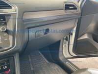 Volkswagen Tiguan 2022  5p R-Line L4/2.0/T DSG Línea Nueva  2022 Volkswagen Tiguan Ingreso Interiores 10