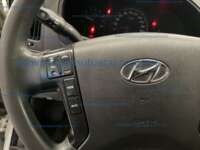 Hyundai Starex 2019 5p L4/2.4 Man 12/Pas  IMG_6512