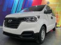 Hyundai Starex 2019 5p L4/2.4 Man 12/Pas  2019 Hyundai Starex Venta Exteriores 1