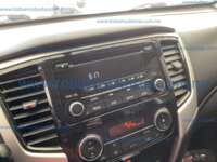 Mitsubishi L200 2022 4p GLX Doble L4/2.4 Man 2WD 2022 Mitsubishi L200 Ingreso Interiores 8