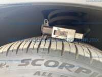 Volvo XC40 2023 5p Recharge Plus EV 69 kWh Aut IMG_7650