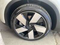 Volvo XC40 2023 5p Recharge Plus EV 69 kWh Aut 2023 Volvo XC40 Venta Llantas 1