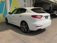 Maserati Levante 2019 5p V6/3.0/T Aut AWD 2019 Maserati Levante Venta Exteriores 7