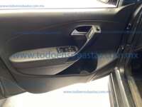 Volkswagen Polo 2021 5p Comfortline Plus L4/1.6 Aut 2021 Volkswagen Polo Ingreso Interiores 0
