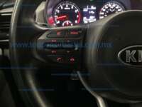 Kia Rio 2021 5p HB LX L4/1.6 Man     IMG_9364