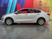 Kia Rio 2021 5p HB LX L4/1.6 Man     2021 Kia Rio Venta Exteriores 4