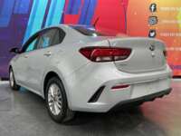 Kia Rio 2021 5p HB LX L4/1.6 Man     2021 Kia Rio Venta Exteriores 5