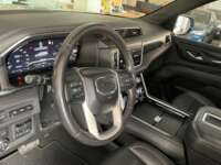 GMC Yukon 2022 5p Denali V8/6.2 Aut IMG_4140