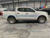 Nissan NP300 Frontier 2021 4p Diesel L4/2.5/T 4x4 Man 2021 Nissan NP300 Frontier Ingreso Exteriores 4