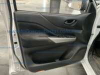 Nissan NP300 Frontier 2021 4p Diesel L4/2.5/T 4x4 Man IMG_6769