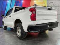 Chevrolet Silverado 1500 2020 4p WT Doble Cabina V6/4.3 Aut 4x4 2020 Chevrolet Silverado 1500 Venta Exteriores 5