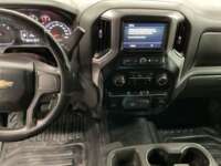 Chevrolet Silverado 1500 2020 4p WT Doble Cabina V6/4.3 Aut 4x4 2020 Chevrolet Silverado 1500 Venta Interiores 4