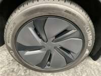 Tesla Modelo Y 2025 MODEL Y AUTONOMIA MAYOR 2025 Tesla Modelo Y Venta Llantas 7