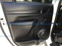 Toyota Hilux 2022 4p Doble Cabina Diesel L4/2.8/T Man 4X4 2022 Toyota Hilux Ingreso Interiores 13