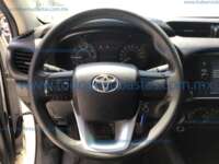 Toyota Hilux 2022 4p Doble Cabina Diesel L4/2.8/T Man 4X4 2022 Toyota Hilux Ingreso Interiores 5