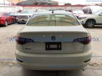 Volkswagen Jetta 2021 4p Trendline L4/1.4/T Tiptronic 2021 Volkswagen Jetta Ingreso Exteriores 5