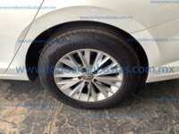 Volkswagen Jetta 2021 4p Trendline L4/1.4/T Tiptronic IMG_7422