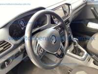 Volkswagen T-Cross 2021 5p Comfortline L4/1.6 Aut 2021 Volkswagen T-Cross Ingreso Interiores 2