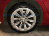 Tesla Modelo S 2016 MODEL S075 D 2016 Tesla Modelo S Ingreso Llantas 3