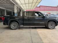 GMC Sierra 2024 4p Crew Cab Denalli Ultimate V8/6.2 Aut IMG_0513