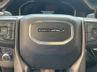 GMC Sierra 2024 4p Crew Cab Denalli Ultimate V8/6.2 Aut IMG_0534