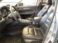 Mazda CX-5 2022  2022 Mazda CX-5 Ingreso Interiores 1