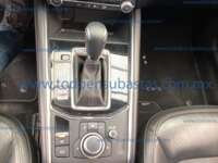 Mazda CX-5 2022  2022 Mazda CX-5 Ingreso Interiores 14