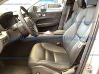 Volvo XC60 2022  2022 Volvo XC60 Ingreso Interiores 1