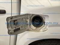 Nissan NP300 Frontier 2020 SE 2.5L Manual A/C Doble Cabina  2020 Nissan NP300 Frontier Ingreso Cajuela 5