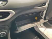 Chevrolet Tracker 2024 5p LT L3/1.2/T Aut IMG_0879