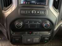 Chevrolet Silverado 2020 4p WT Doble Cabina 4x4 V6/4.3 Aut 2020 Chevrolet Silverado Venta Interiores 9