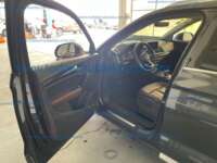 Audi Q5 2019  2019 Audi Q5 Ingreso Interiores 0