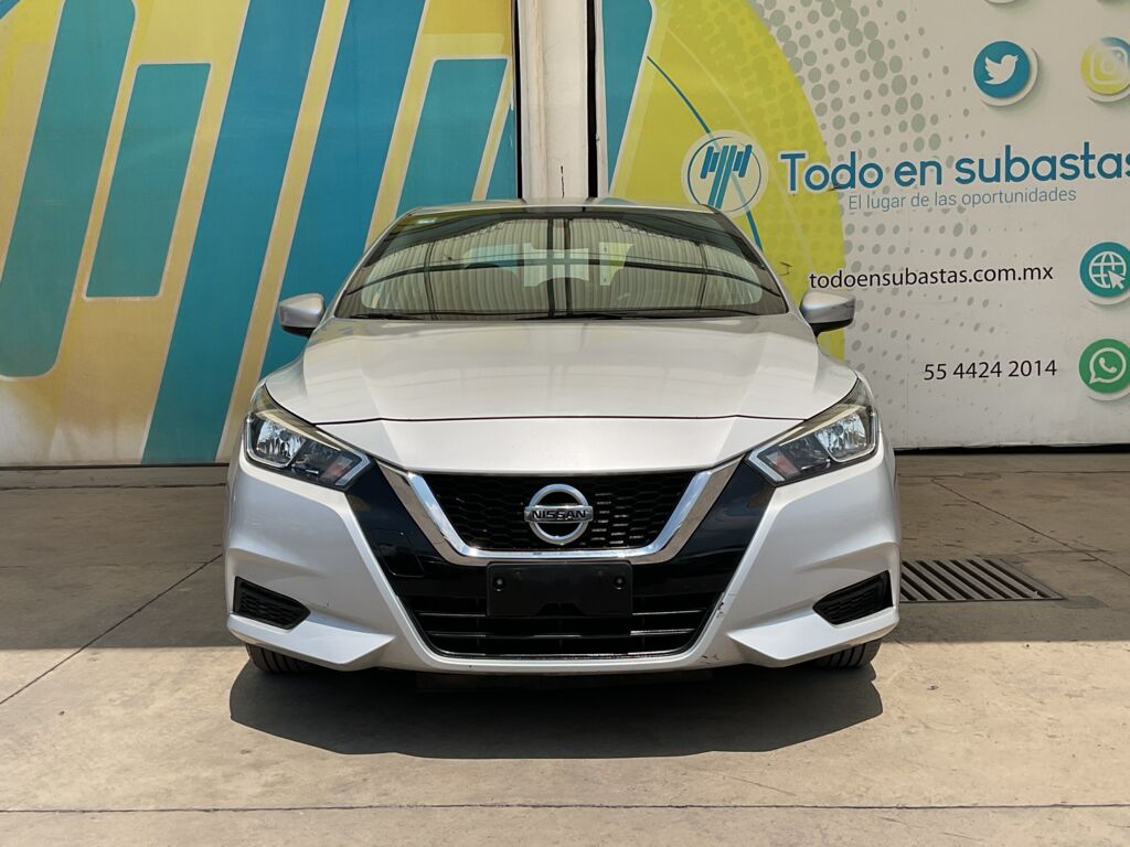 Nissan Versa 2021 4p Sense L4/1.6 CVT 2021 Nissan Versa Venta Exteriores 2