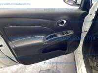 Nissan Versa 2019  2019 Nissan Versa Ingreso Interiores 0