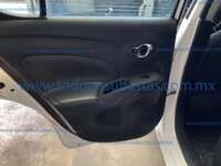 Nissan Versa 2019  2019 Nissan Versa Ingreso Interiores 14