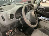 Peugeot Partner 2019 5p L4/1.6/T Diesel Man 2019 Peugeot Partner Venta Interiores 3