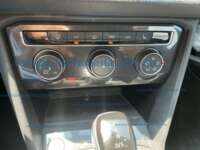 Volkswagen Tiguan 2024 5p Comfortline L4/1.4/T Aut 2024 Volkswagen Tiguan Ingreso Interiores 11