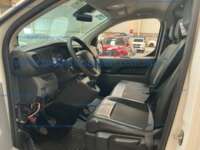 Peugeot Expert Van 2021 5p L4/2.0/TDI Man 2021 Peugeot Expert Van Ingreso Interiores 10