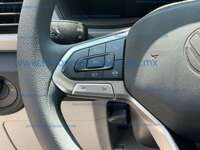 Volkswagen Taigun 2023 5p Trendline L3/1.0/T Tiptronic 2023 Volkswagen Taigun Ingreso Interiores 11