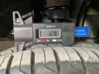 Renault Kwid 2024 5p Iconic L3/1.0 Man 2024 Renault Kwid Venta Llantas 12