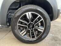 Renault Kwid 2024 5p Iconic L3/1.0 Man 2024 Renault Kwid Venta Llantas 4