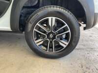 Renault Kwid 2024 5p Iconic L3/1.0 Man 2024 Renault Kwid Venta Llantas 4