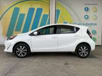 Toyota Prius 2020 5p C Híbrido L4/1.5 Aut  2020 Toyota Prius Venta Exteriores 8