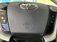 Toyota Prius 2020 5p C Híbrido L4/1.5 Aut  2020 Toyota Prius Venta Interiores 14