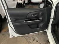 Toyota Prius 2020 5p C Híbrido L4/1.5 Aut  2020 Toyota Prius Venta Interiores 20