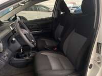 Toyota Prius 2020 5p C Híbrido L4/1.5 Aut  2020 Toyota Prius Venta Interiores 21