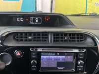 Toyota Prius 2020 5p C Híbrido L4/1.5 Aut  2020 Toyota Prius Venta Interiores 8