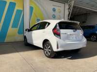 Toyota Prius 2020 5p C Híbrido L4/1.5 Aut  2020 Toyota Prius Venta Exteriores 7