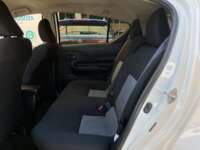 Toyota Prius 2020 5p C Híbrido L4/1.5 Aut  2020 Toyota Prius Venta Interiores 23