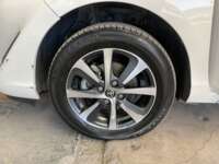 Toyota Prius 2020 5p C Híbrido L4/1.5 Aut  2020 Toyota Prius Venta Llantas 1